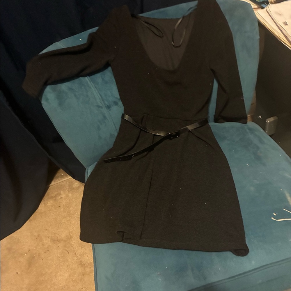 Guess by Marciano Black Long Sleeve Knit Dress with Waist Belt